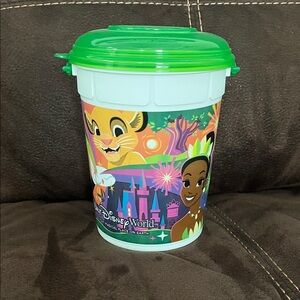 Disney Parks Popcorn Cup bucket w Green Lid